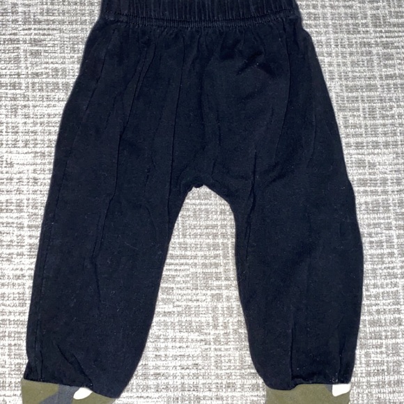 Army baby outfit. Hooded long sleeve & sweats! 6Mo - Picture 3 of 4